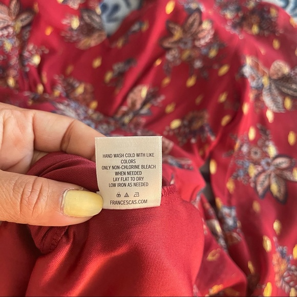 NWT! Mi Ami V-neck Balloon Long Sleeve Flowy Burgundy Mini Dress Size XXS - Picture 13 of 13